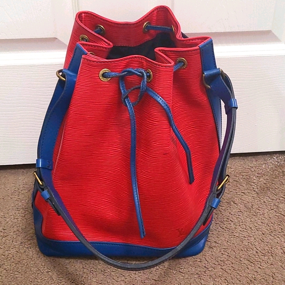 Louis Vuitton Epi Noe Gm